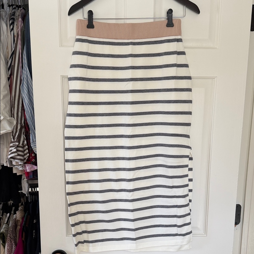 Amazon Women's Striped Pencil Skirt and sweater set - Gray, White, and Tan
